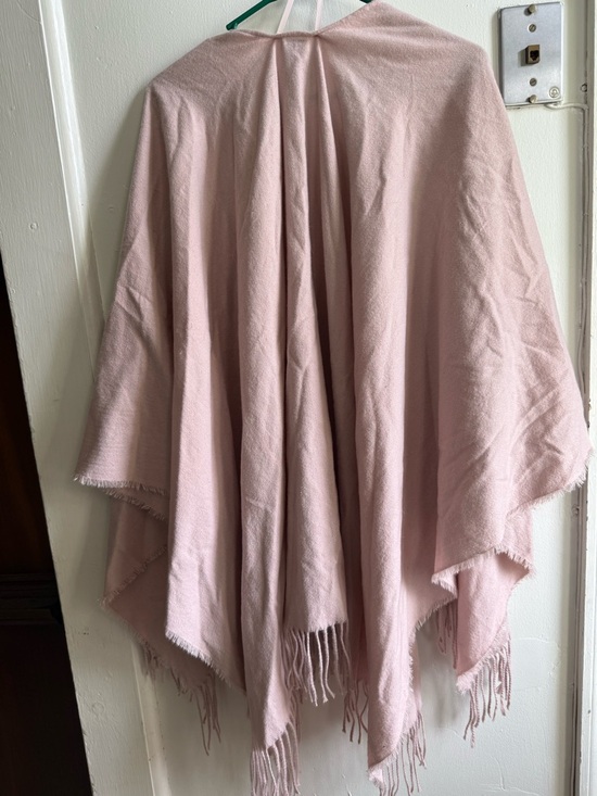 Mixit Blush Pink Fringed Shawl Cape - Picture 2 of 3